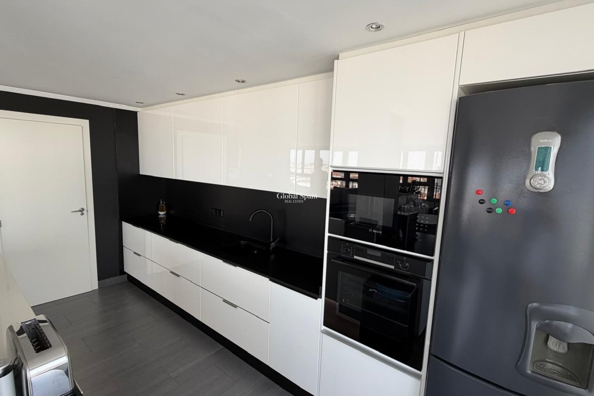 Resale - APARTMENT -
TORREVIEJA - Acequion