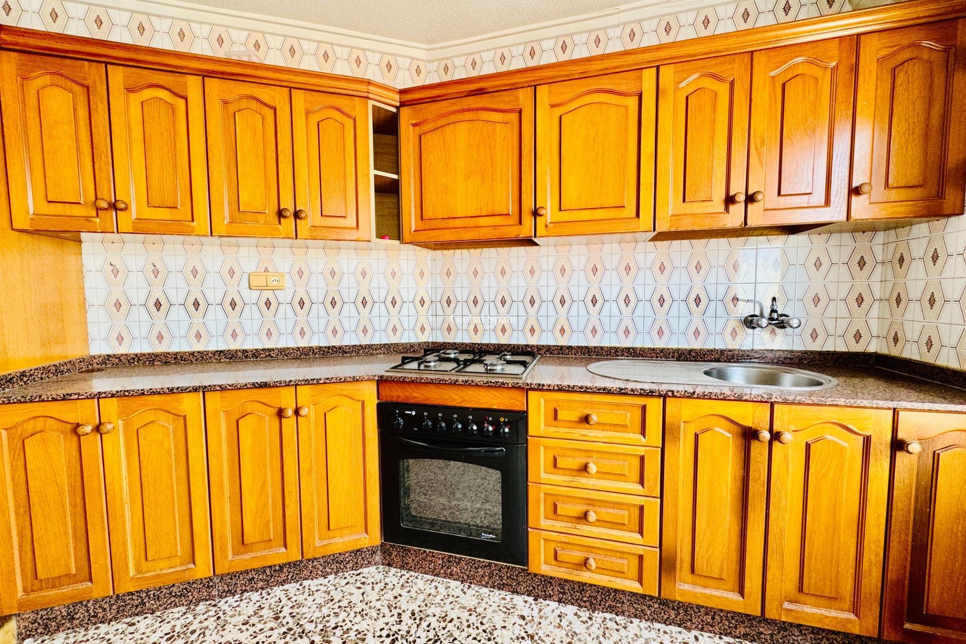 Resale - APARTMENT -
TORREVIEJA - Acequion