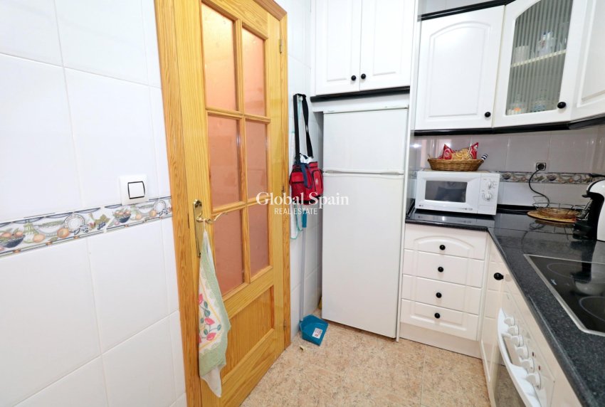 Resale - APARTMENT -
TORREVIEJA - Acequion