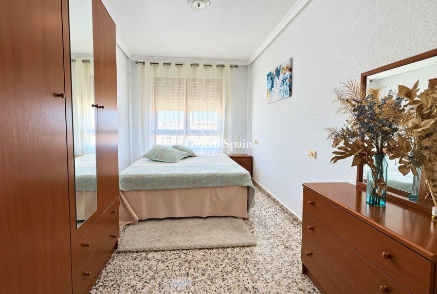 Resale - APARTMENT -
TORREVIEJA - Acequion
