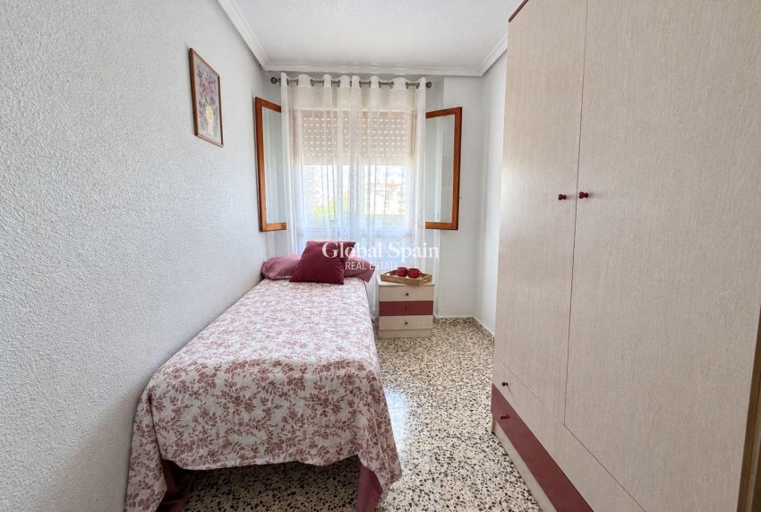 Resale - APARTMENT -
TORREVIEJA - Acequion