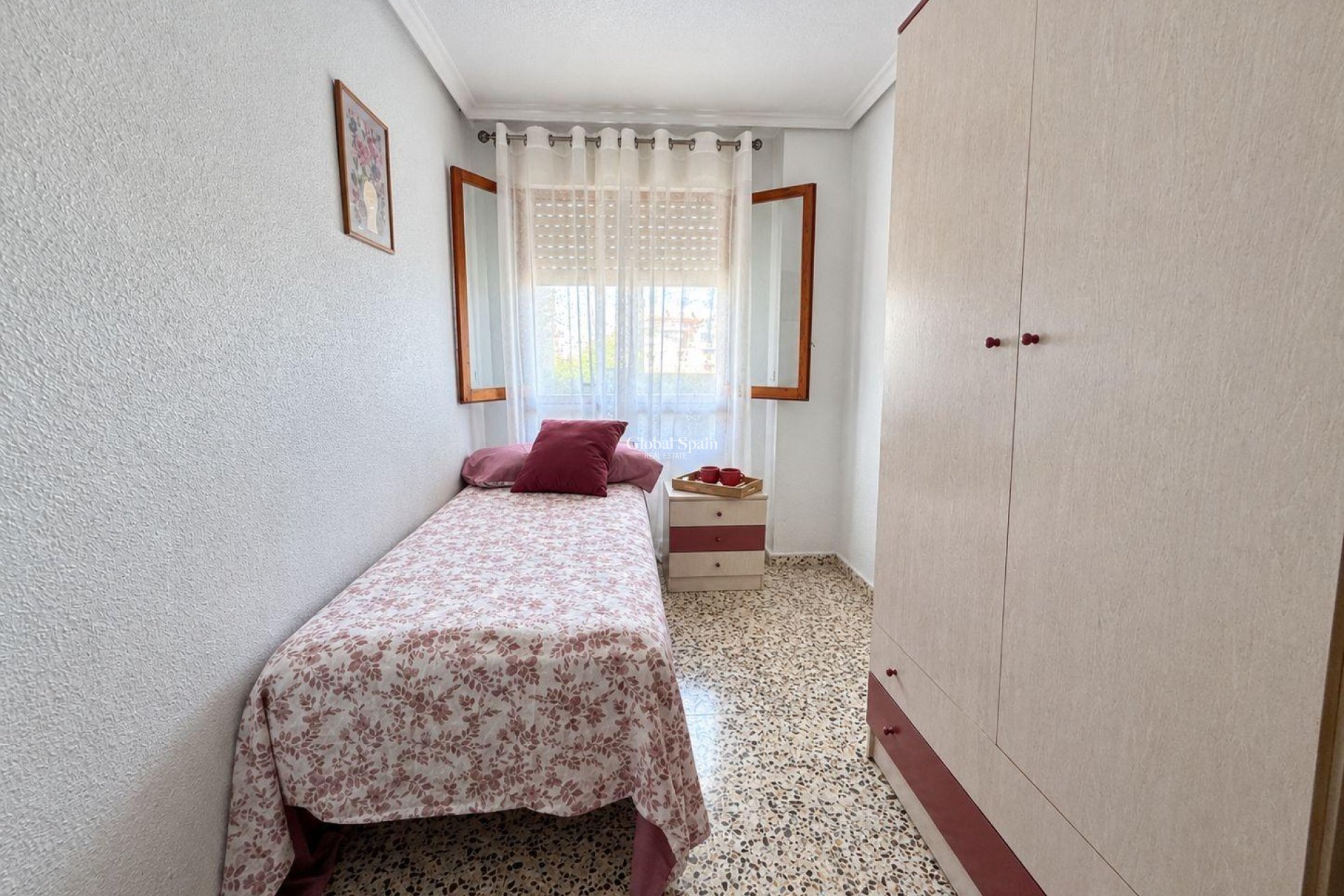 Resale - APARTMENT -
TORREVIEJA - Acequion