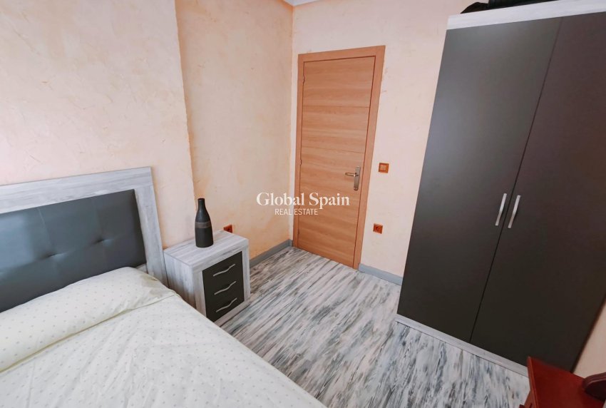 Resale - APARTMENT -
TORREVIEJA - Acequion