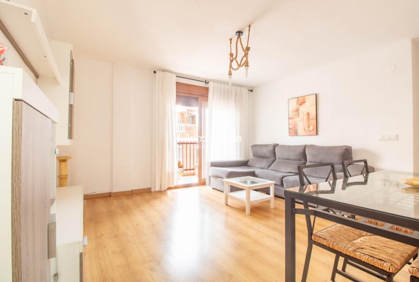 Resale - Apartment -
TORREVIEJA - Acequion