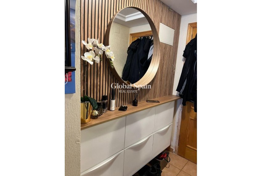 Resale - APARTMENT -
TORREVIEJA - Aguas Nuevas