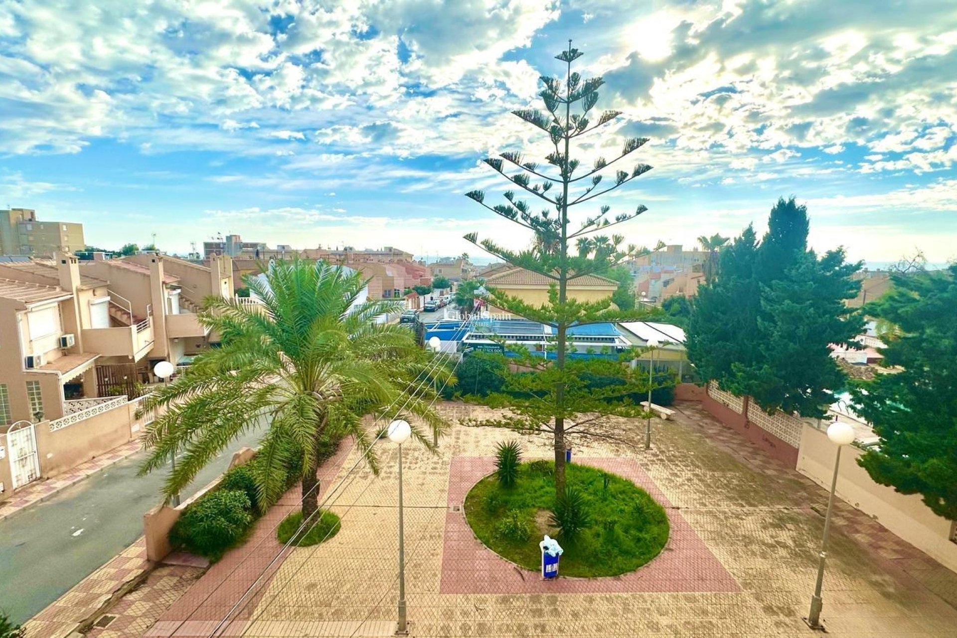 Resale - APARTMENT -
TORREVIEJA - Aguas Nuevas