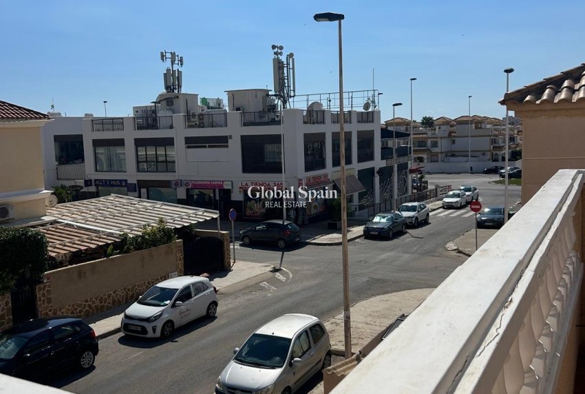 Resale - APARTMENT -
TORREVIEJA - Aguas Nuevas