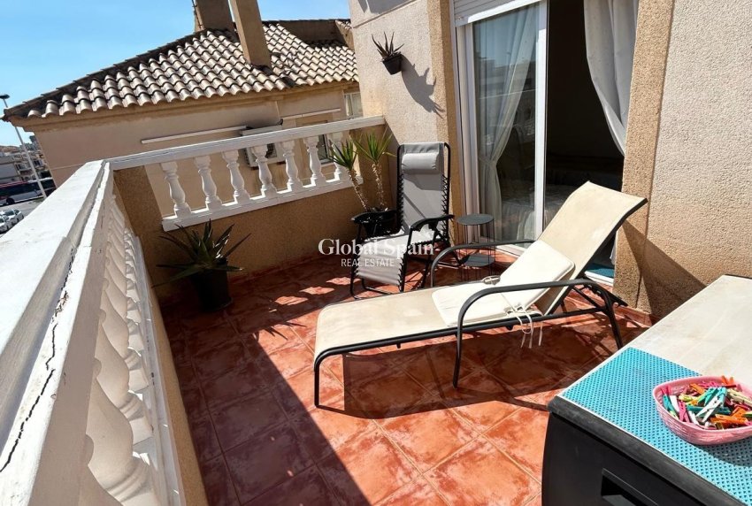 Resale - APARTMENT -
TORREVIEJA - Aguas Nuevas