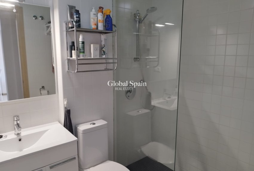 Resale - APARTMENT -
TORREVIEJA - Aguas Nuevas