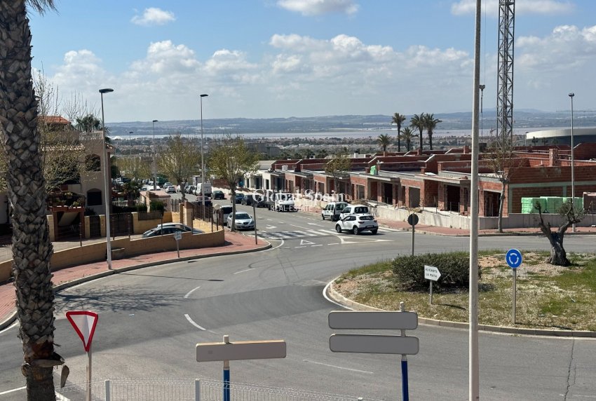 Resale - APARTMENT -
TORREVIEJA - Aguas Nuevas