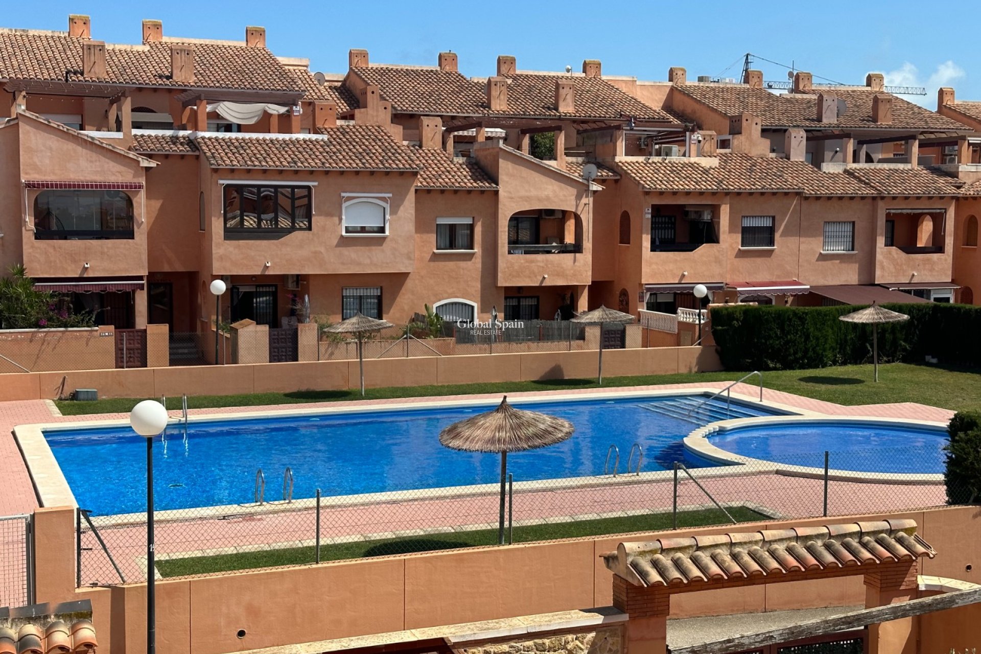 Resale - APARTMENT -
TORREVIEJA - Aguas Nuevas