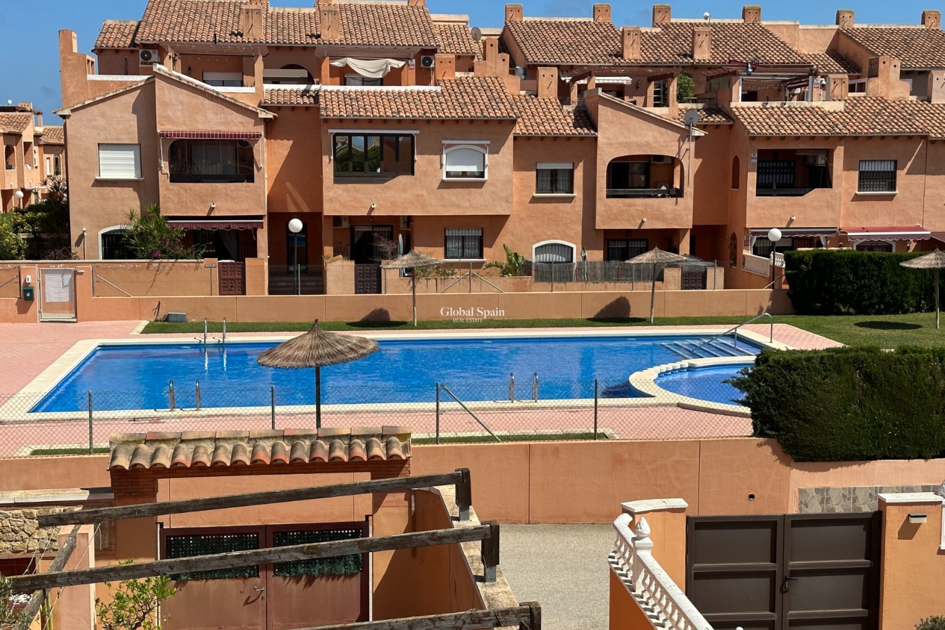 Resale - APARTMENT -
TORREVIEJA - Aguas Nuevas