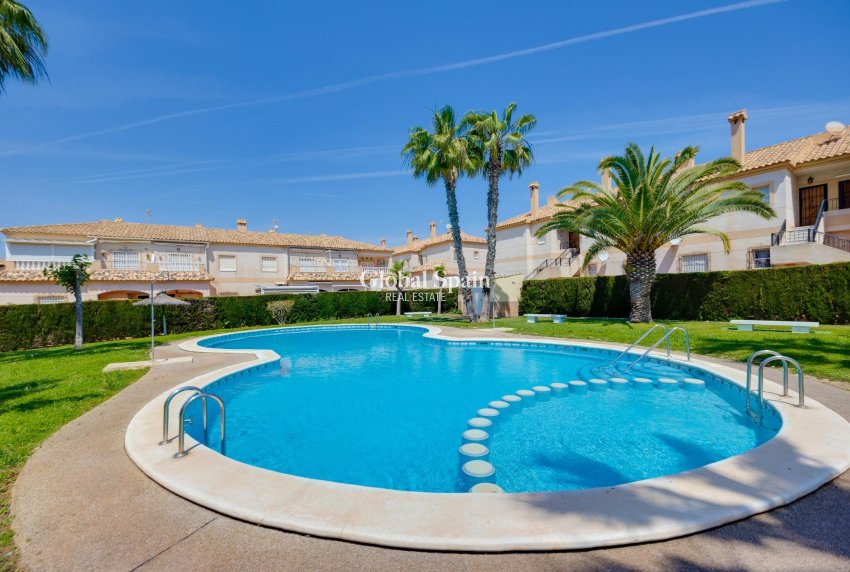 Resale - APARTMENT -
TORREVIEJA - Aguas Nuevas