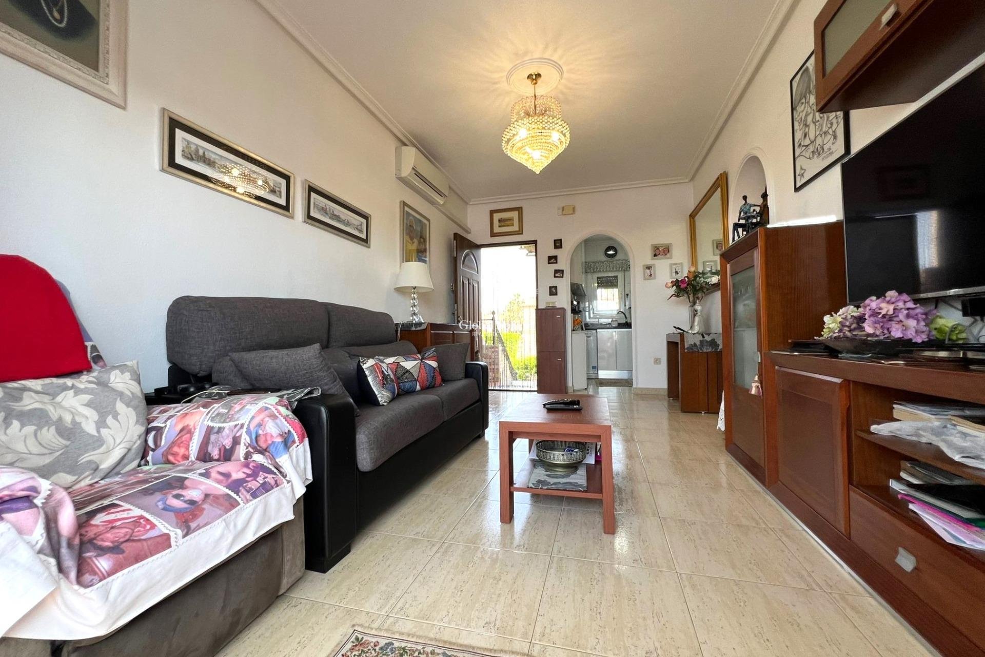 Resale - APARTMENT -
TORREVIEJA - Aguas Nuevas