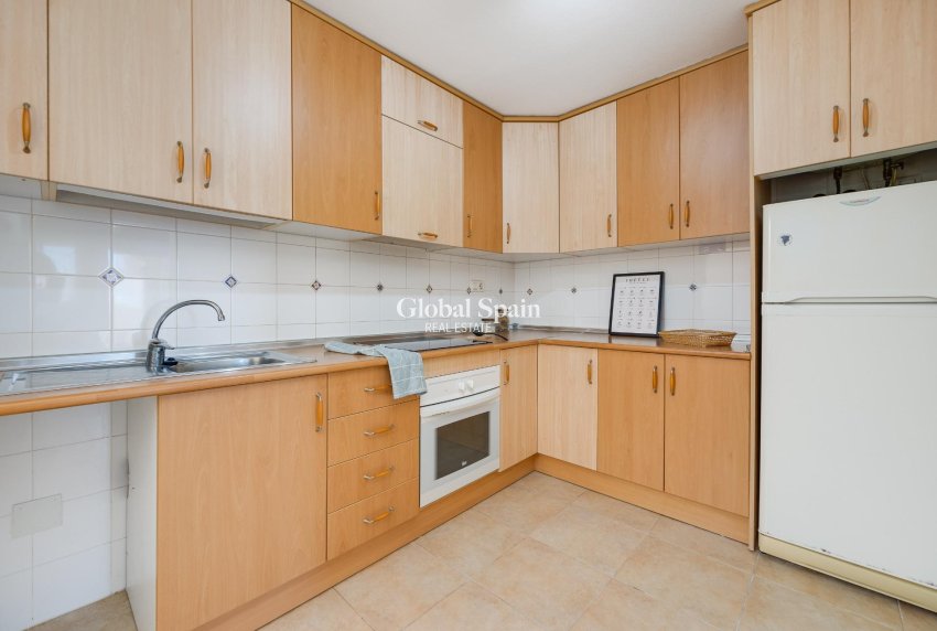 Resale - APARTMENT -
TORREVIEJA - Aguas Nuevas