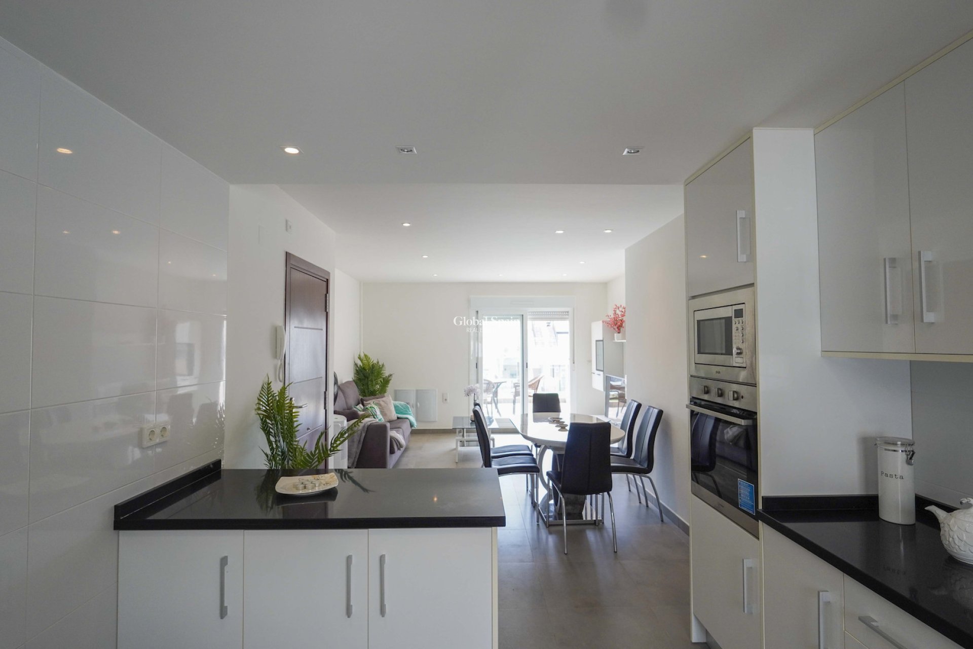 Resale - APARTMENT -
TORREVIEJA - Aguas Nuevas