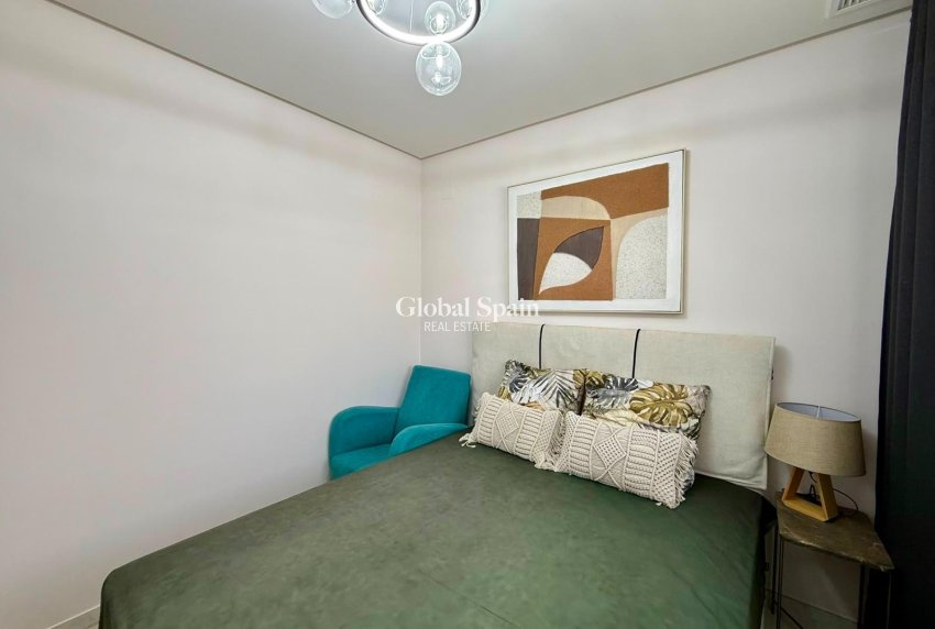 Resale - APARTMENT -
TORREVIEJA - Aguas Nuevas