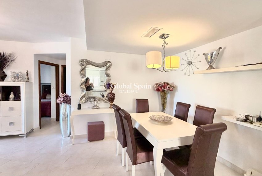 Resale - APARTMENT -
TORREVIEJA - Aldea del mar
