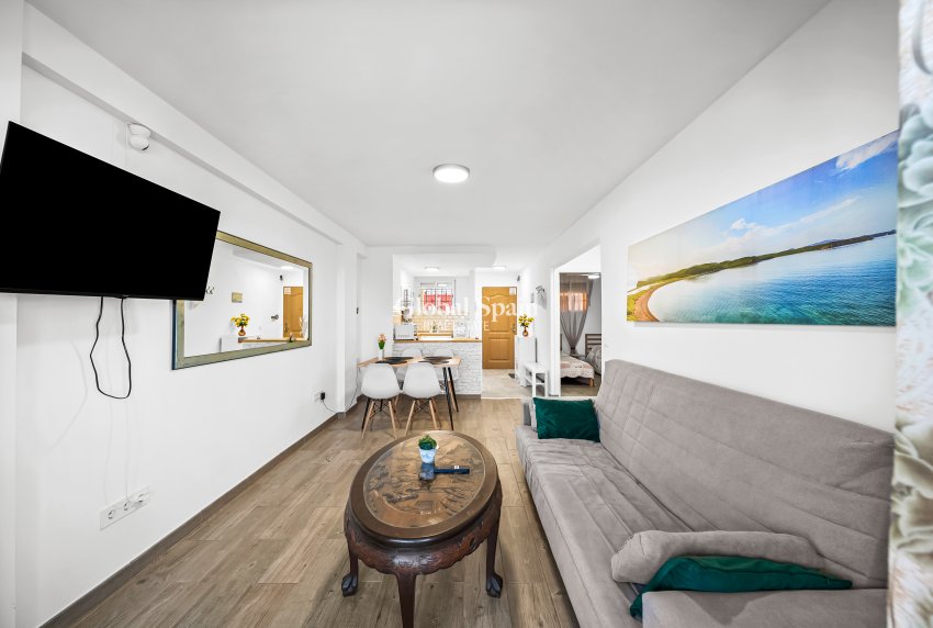 Resale - Apartment -
TORREVIEJA - Cabo Cervera