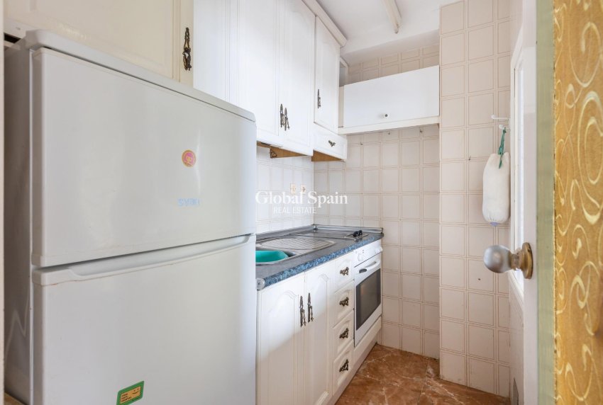 Resale - Apartment -
TORREVIEJA - Cabo Cervera