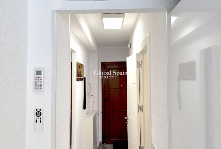 Resale - APARTMENT -
TORREVIEJA - Cabo Cervera