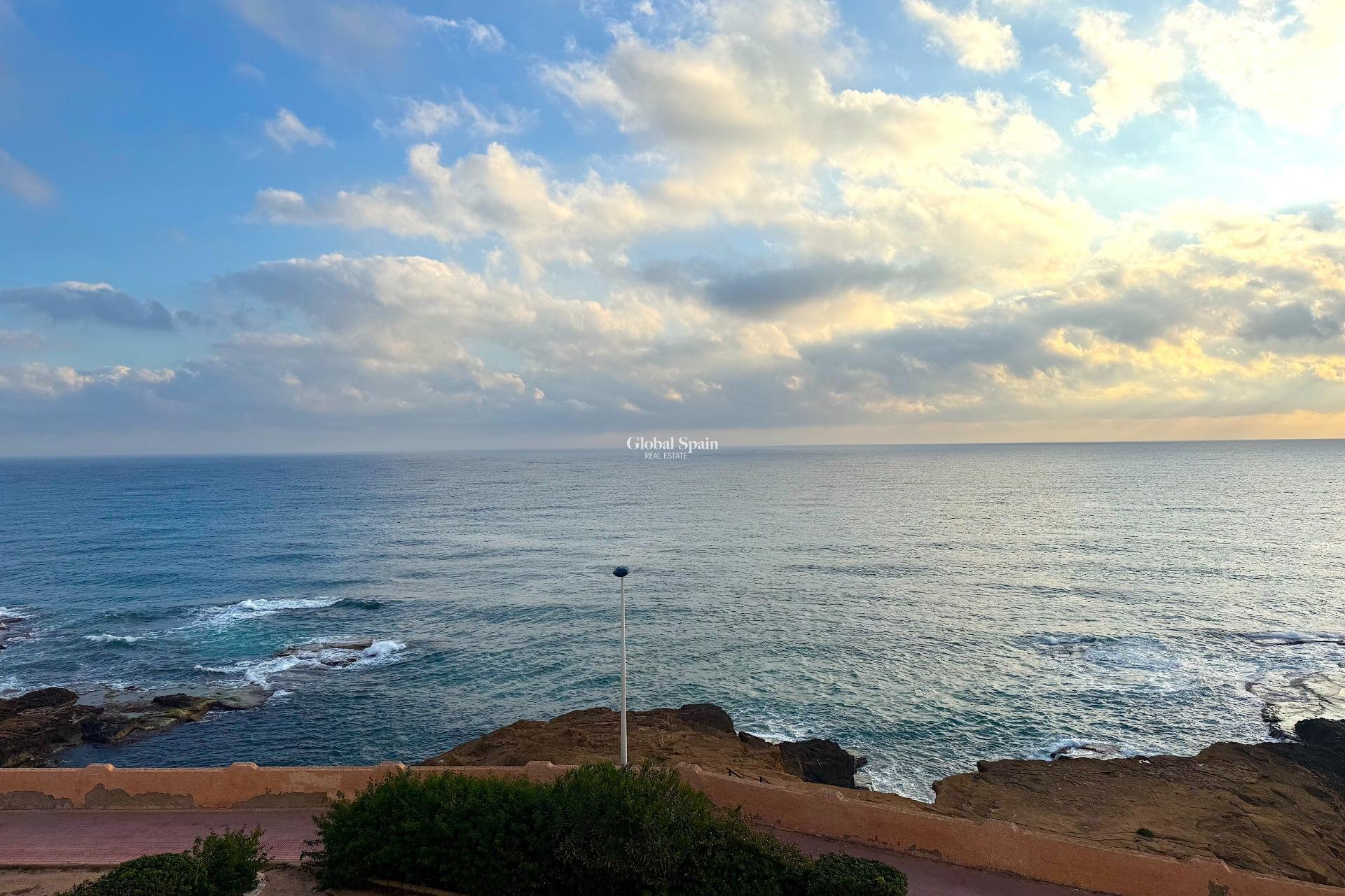 Resale - APARTMENT -
TORREVIEJA - Cabo Cervera