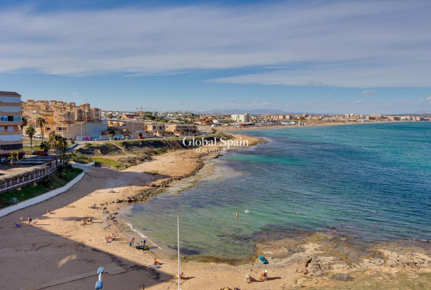 Resale - APARTMENT -
TORREVIEJA - Cabo Cervera