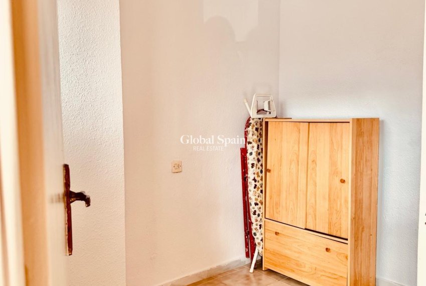 Resale - APARTMENT -
TORREVIEJA - Cabo Cervera