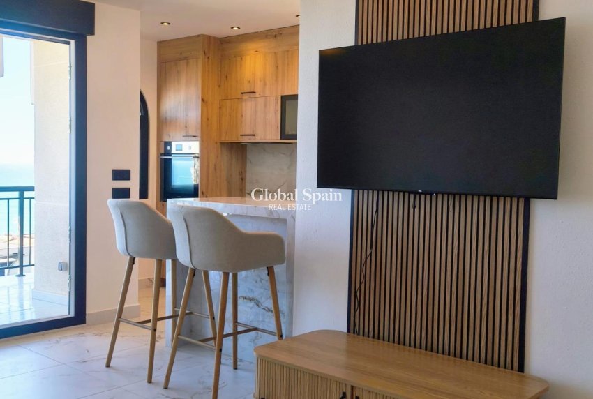 Resale - APARTMENT -
TORREVIEJA - Cabo Cervera