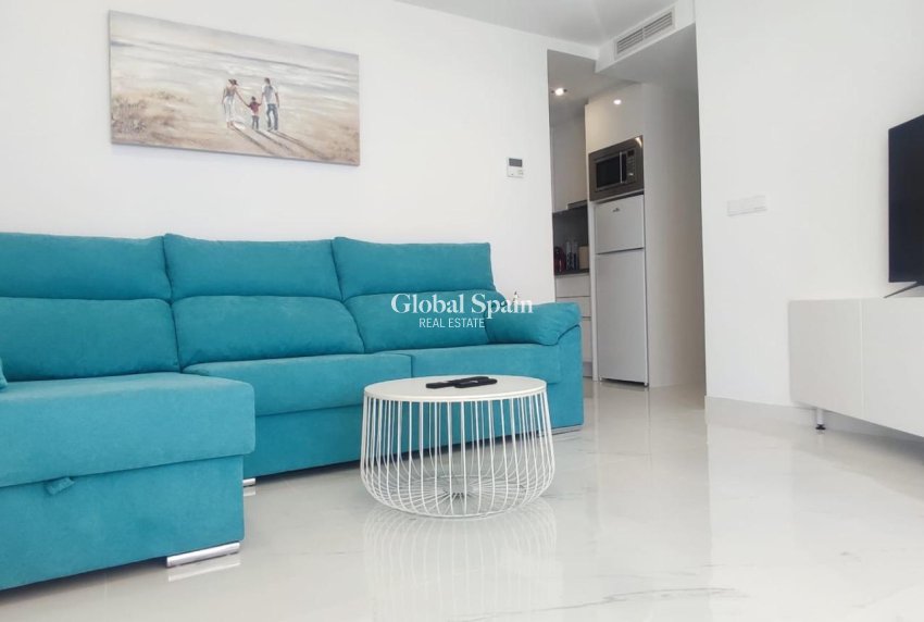 Resale - APARTMENT -
TORREVIEJA - Cabo Cervera