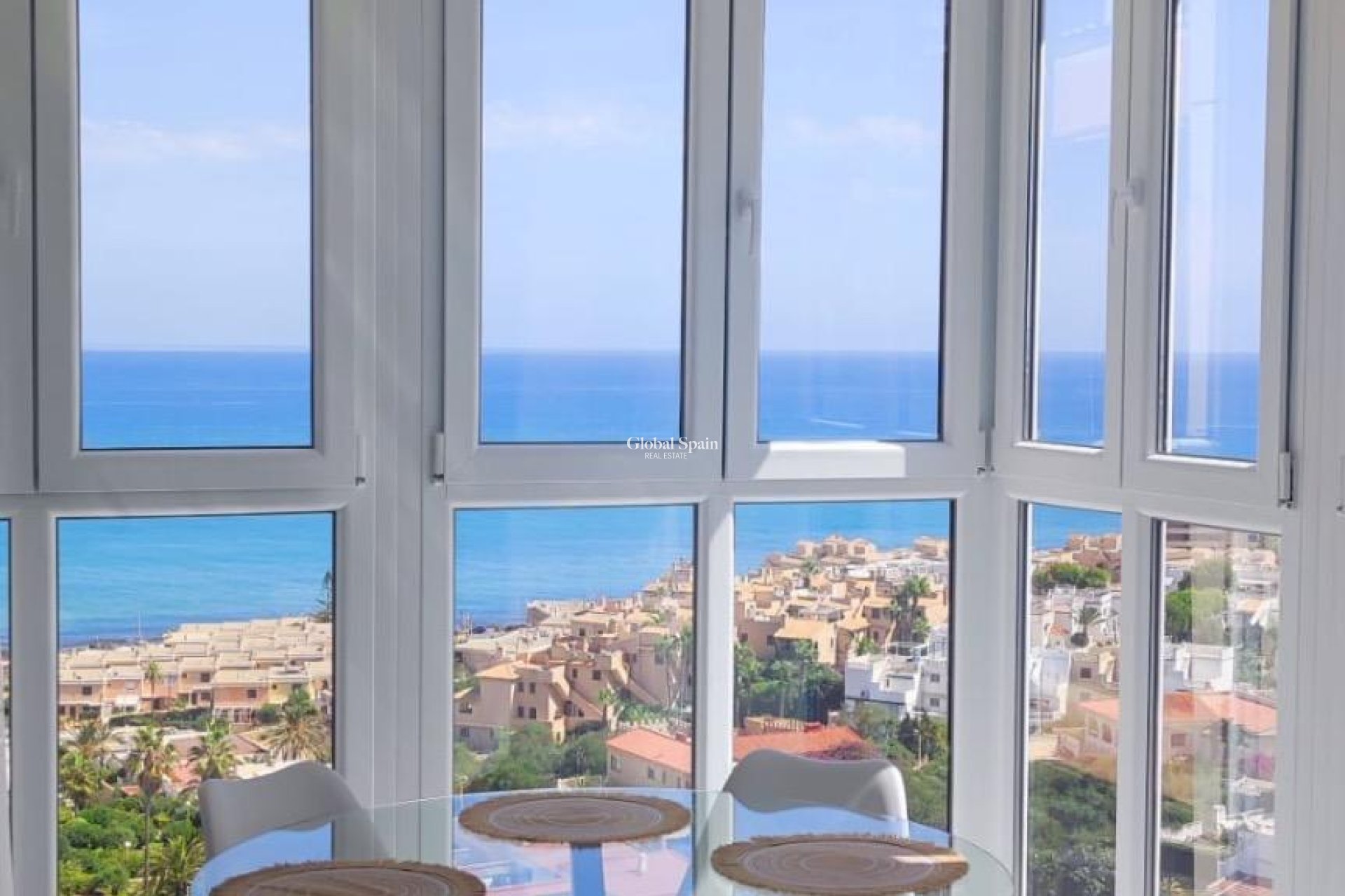 Resale - APARTMENT -
TORREVIEJA - Cabo Cervera