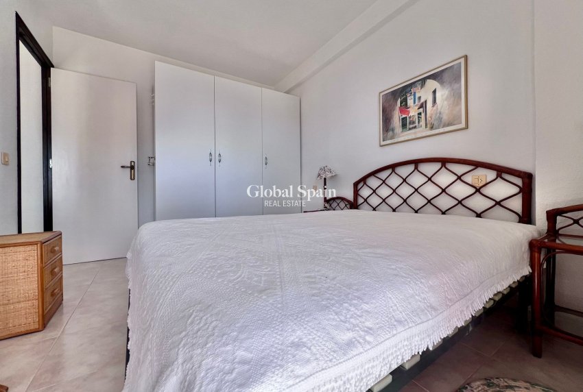 Resale - APARTMENT -
TORREVIEJA - Cabo Cervera