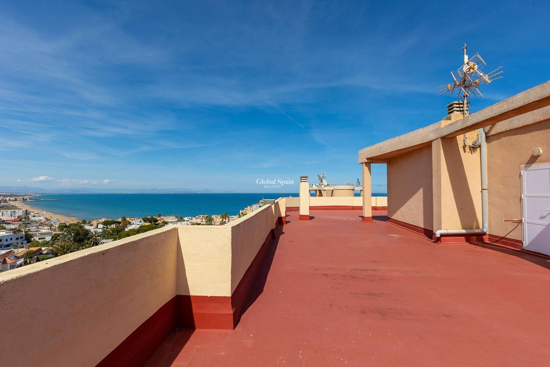 Resale - APARTMENT -
TORREVIEJA - Cabo Cervera