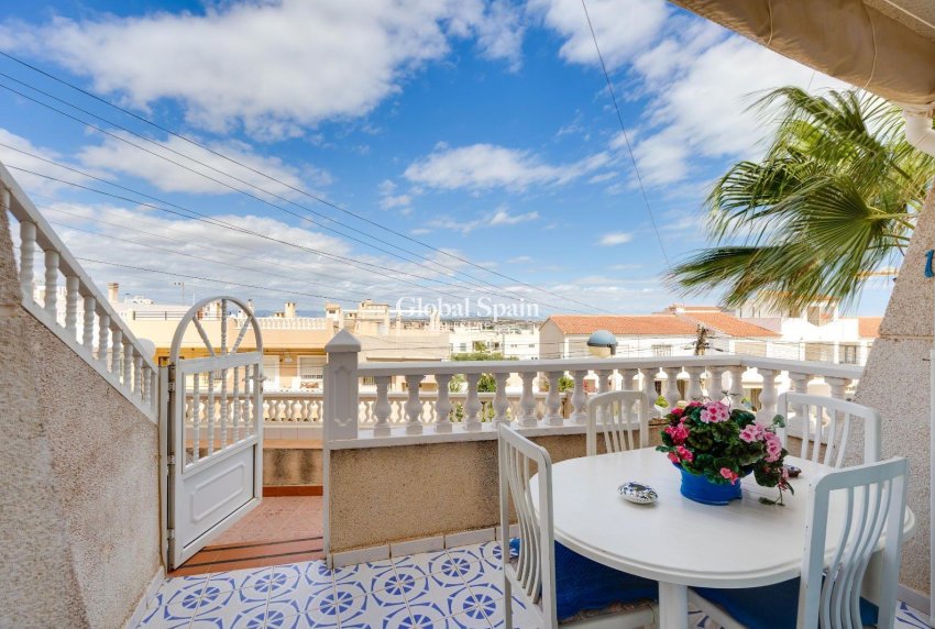 Resale - APARTMENT -
TORREVIEJA - Cabo Cervera