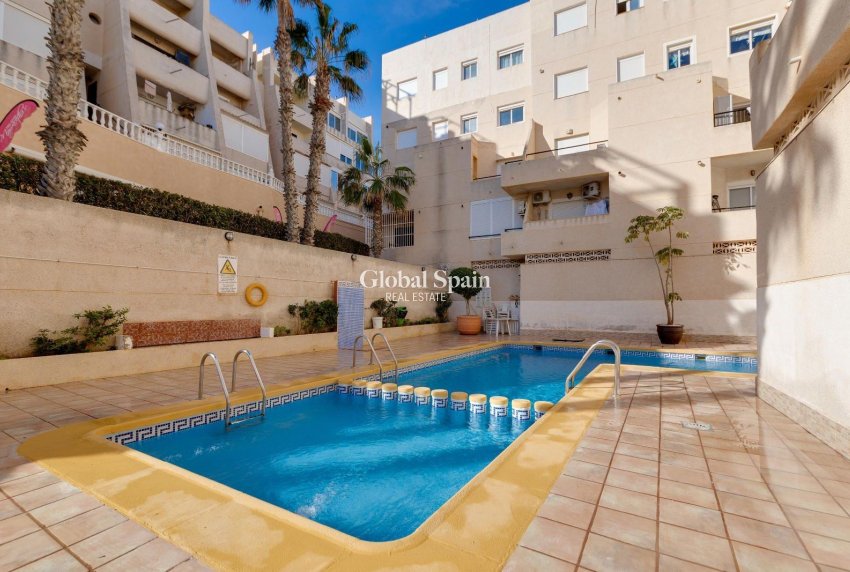 Resale - APARTMENT -
TORREVIEJA - Cabo Cervera