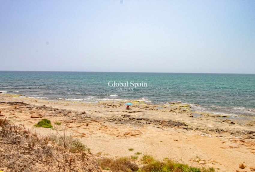 Resale - APARTMENT -
TORREVIEJA - Cabo Cervera