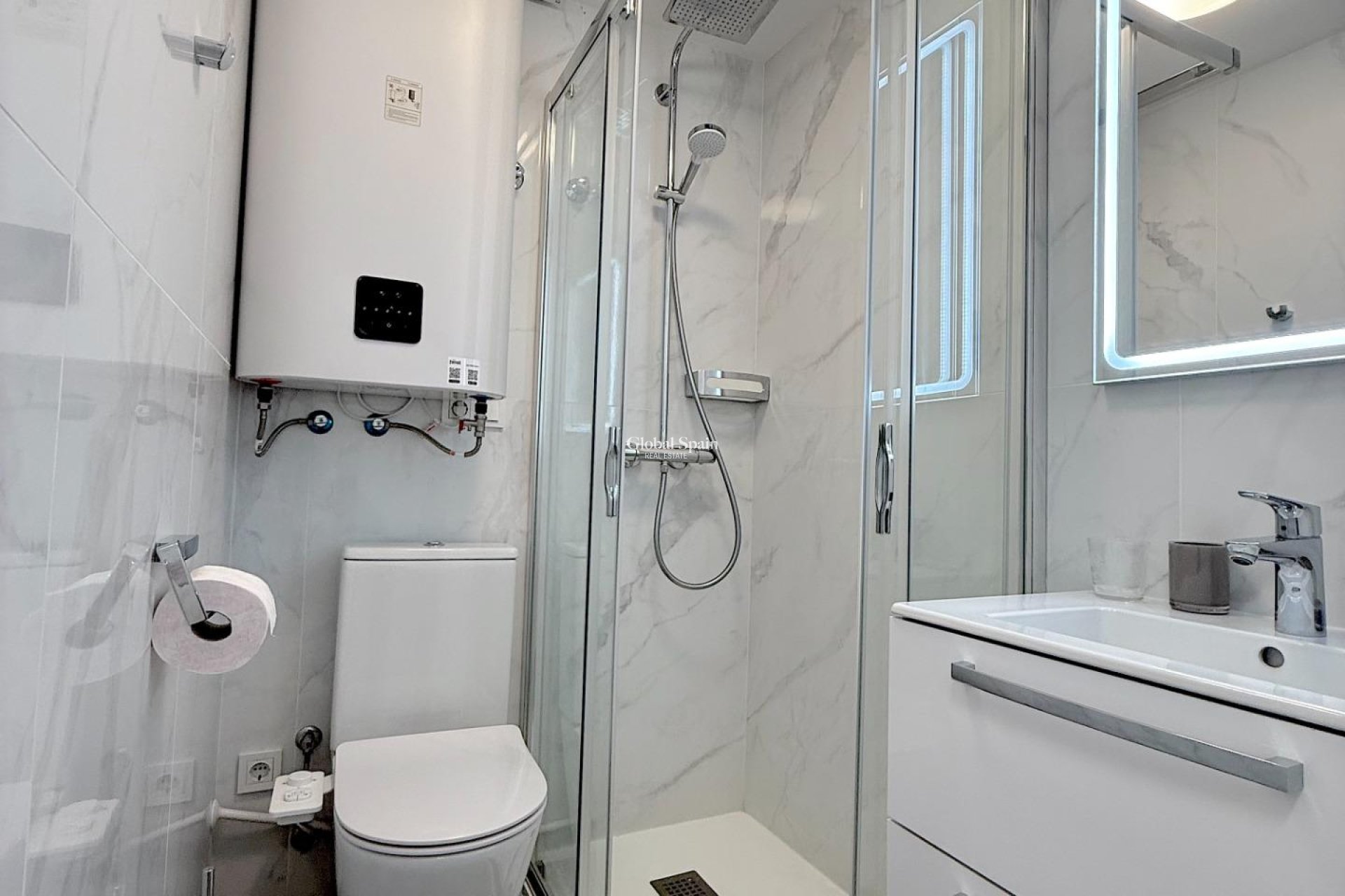 Resale - APARTMENT -
TORREVIEJA - Cabo Cervera
