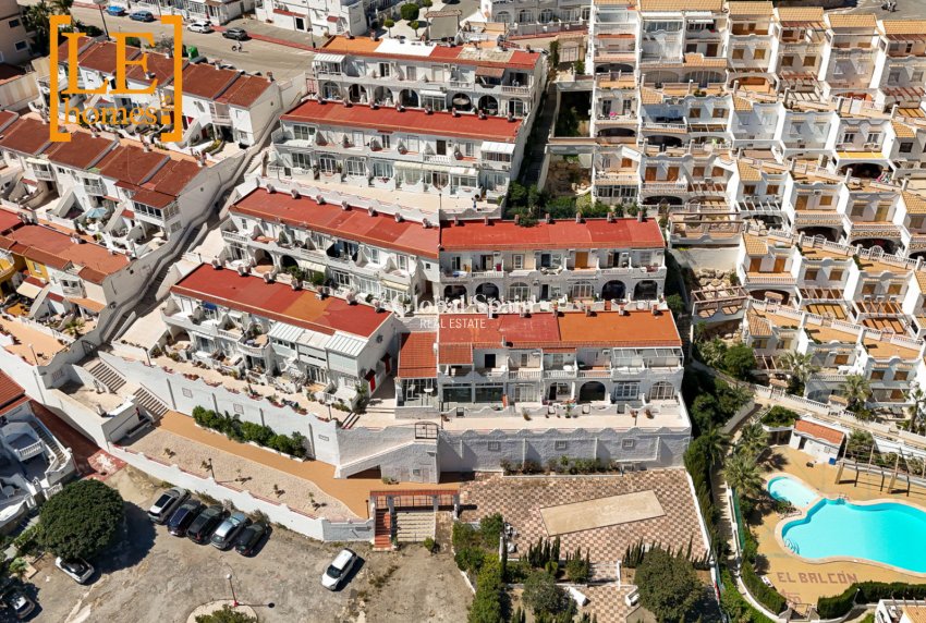 Resale - APARTMENT -
TORREVIEJA - Cabo Cervera