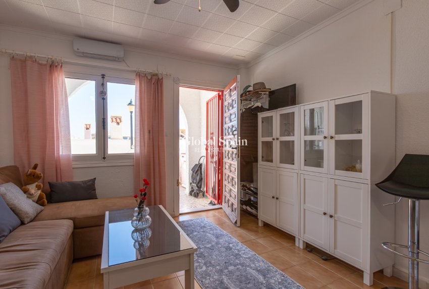 Resale - APARTMENT -
TORREVIEJA - Cabo Cervera