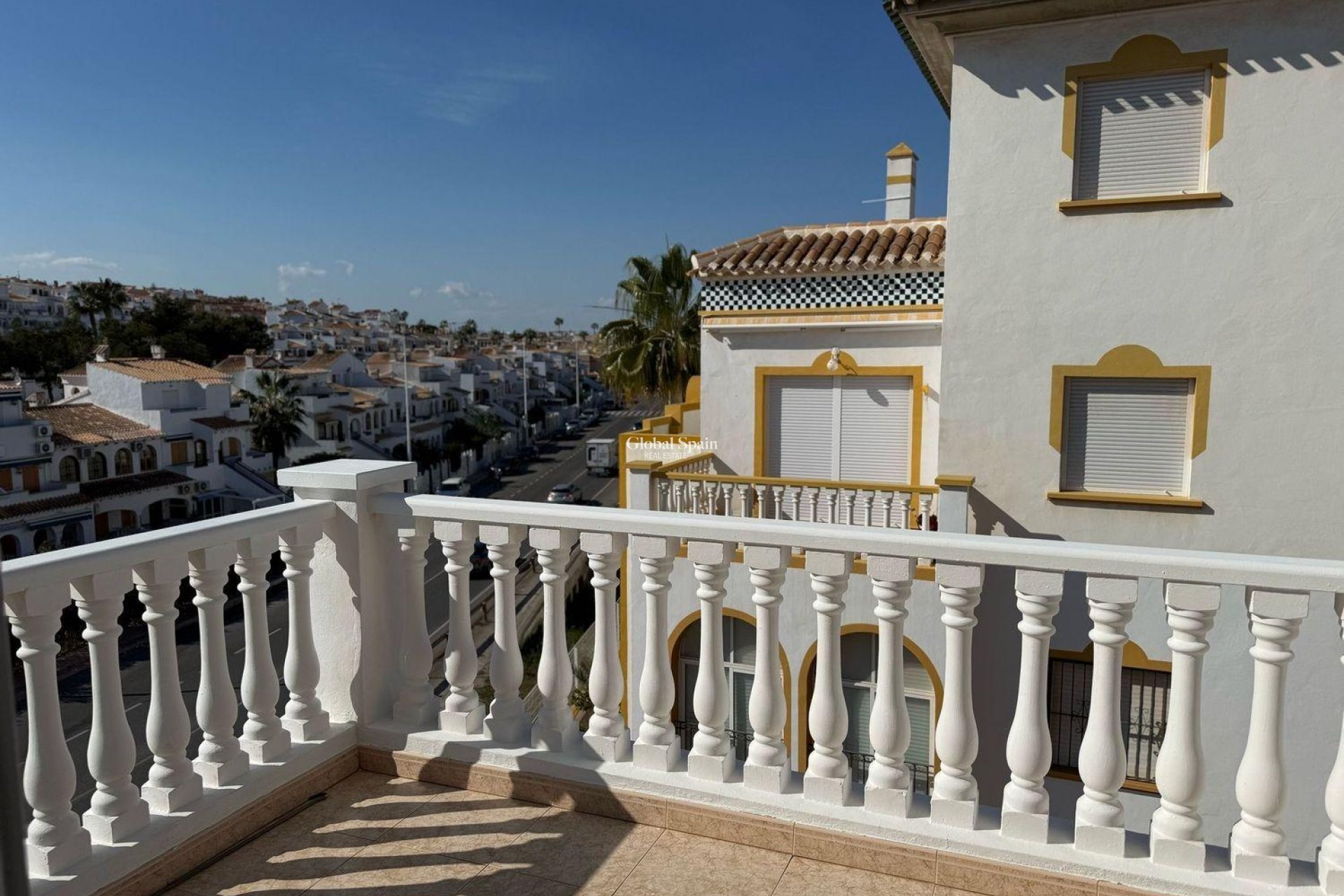 Resale - APARTMENT -
TORREVIEJA - Cañada Del Molino