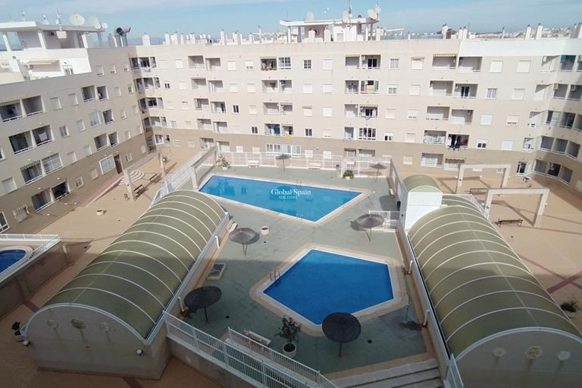 Resale - APARTMENT -
TORREVIEJA - CASCO URBANO