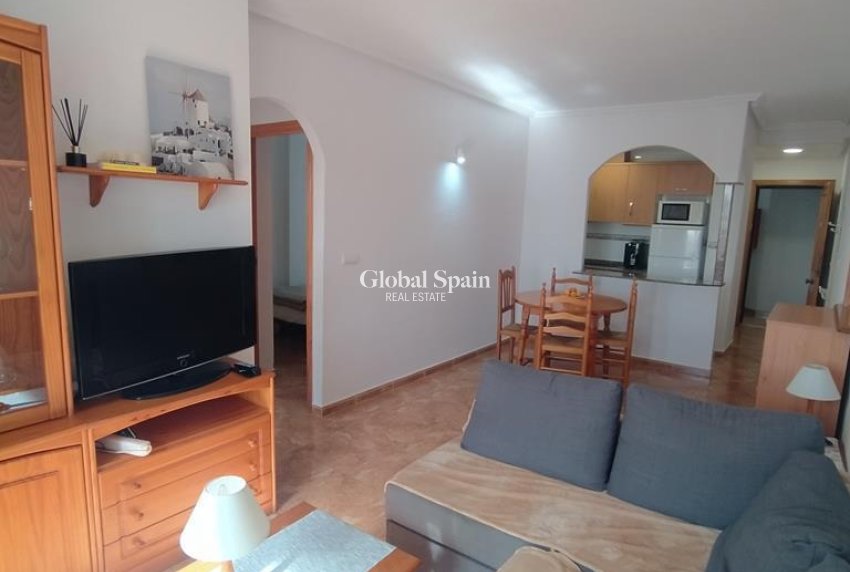 Resale - APARTMENT -
TORREVIEJA - CASCO URBANO