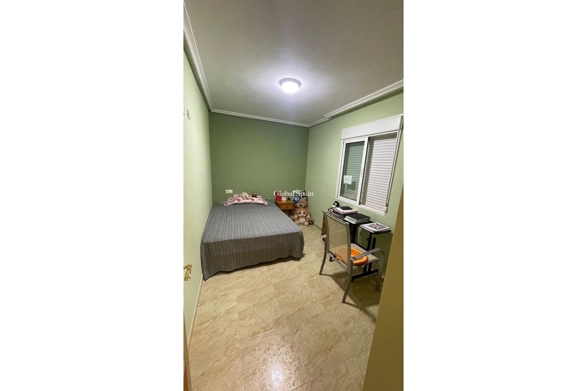 Resale - Apartment -
TORREVIEJA - Center