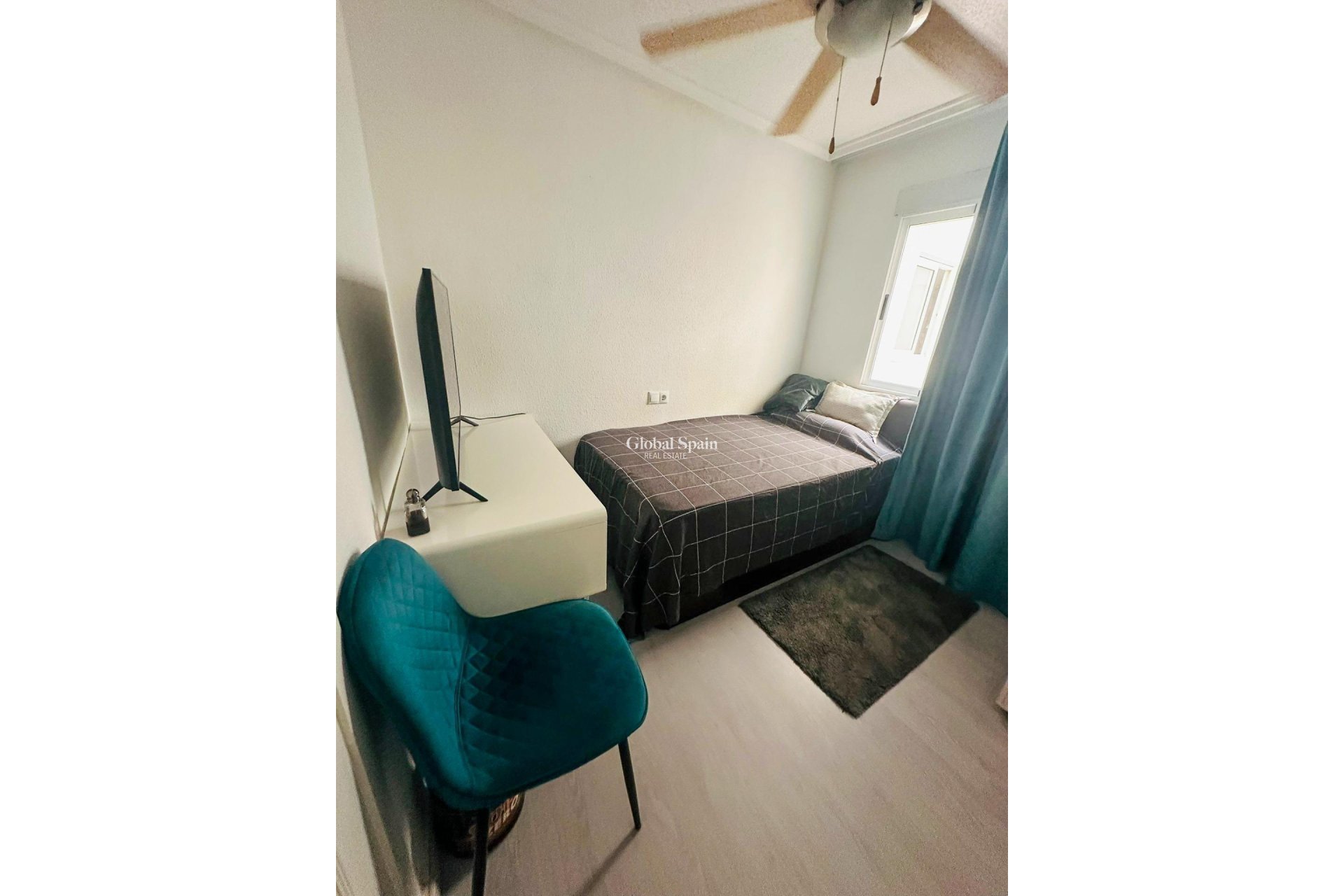 Resale - APARTMENT -
TORREVIEJA - Center