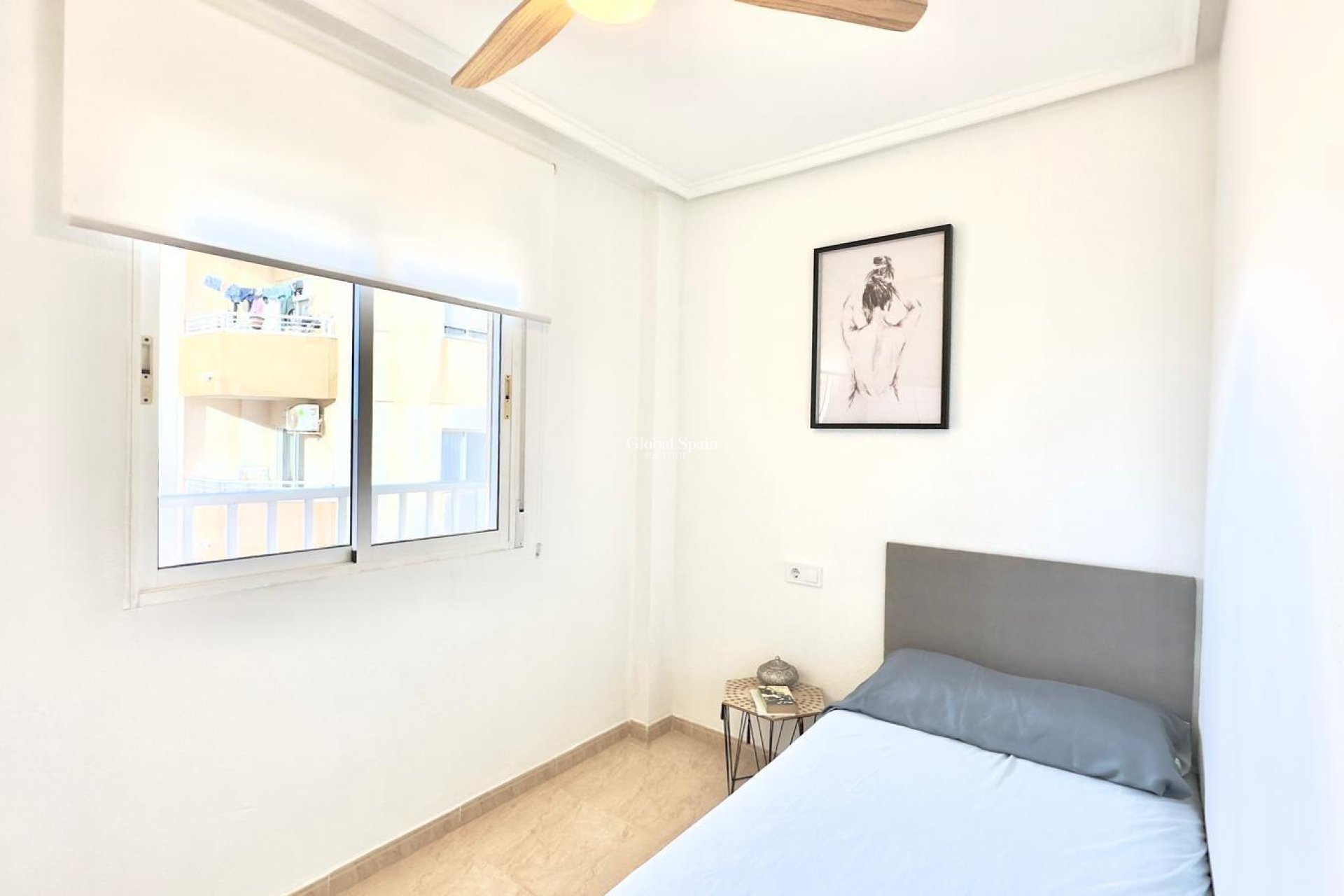 Resale - APARTMENT -
TORREVIEJA - Center