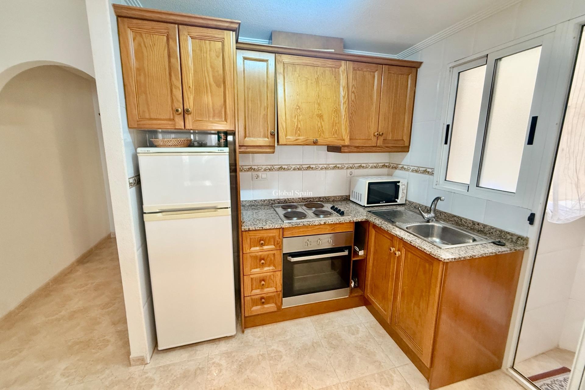 Resale - APARTMENT -
TORREVIEJA - Center