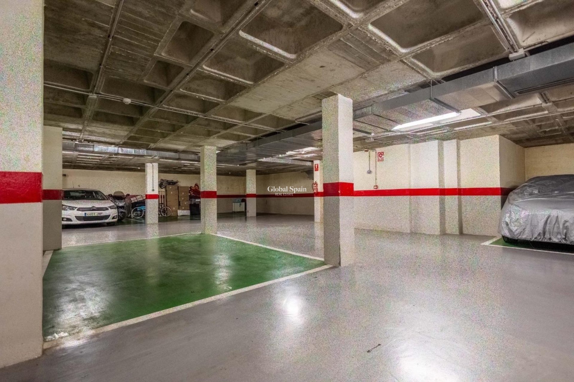 Resale - APARTMENT -
TORREVIEJA - Center