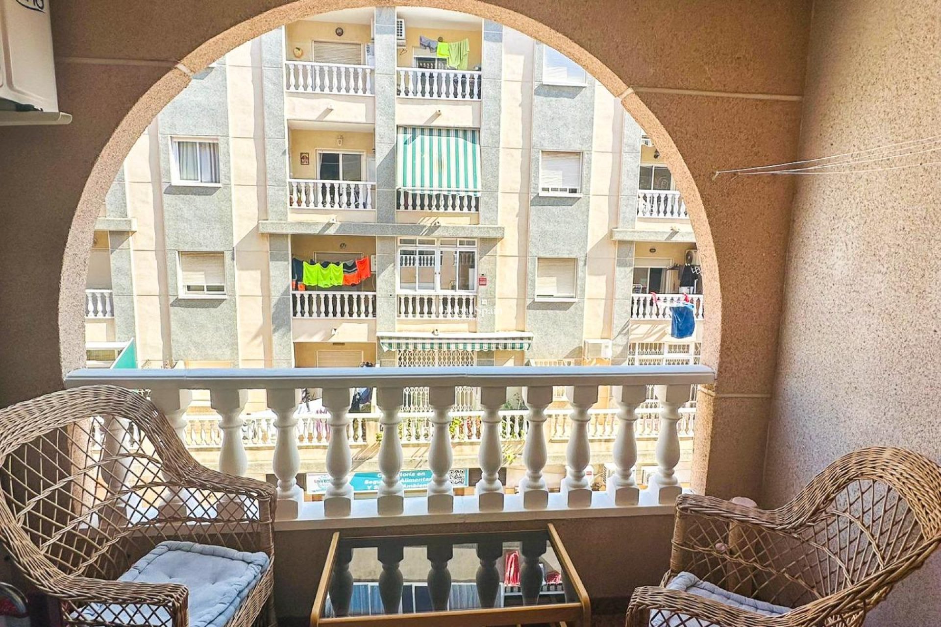 Resale - APARTMENT -
TORREVIEJA - Center