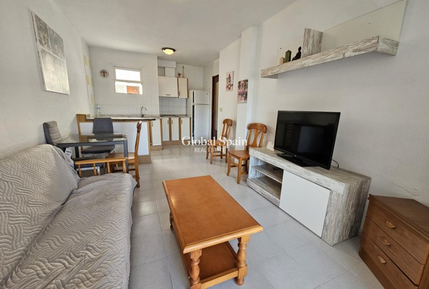 Resale - APARTMENT -
TORREVIEJA - Center