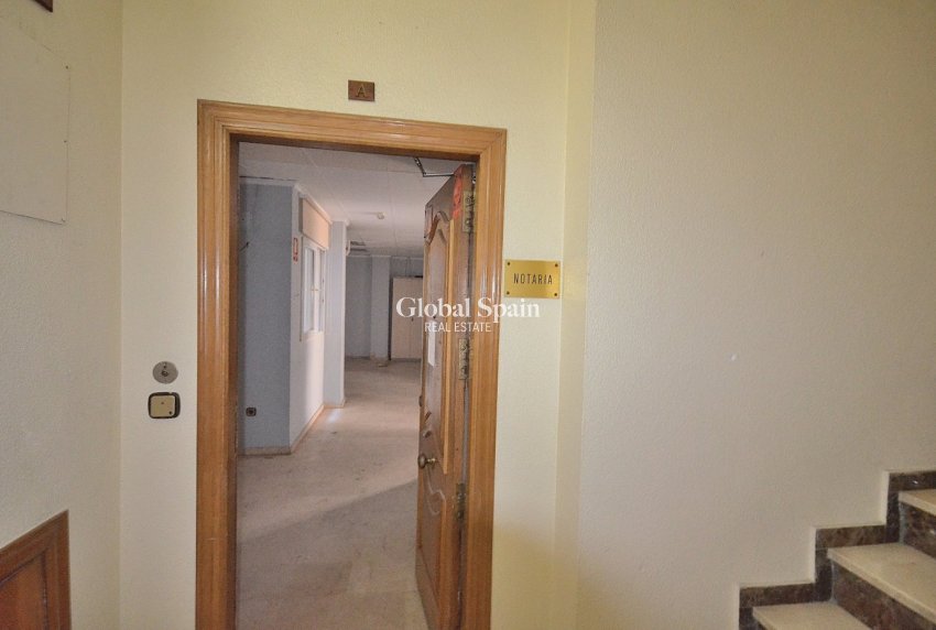 Resale - APARTMENT -
TORREVIEJA - Center